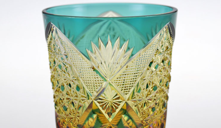 江戸切子 RA06アンバーロックグラス・菊籠目と笹の葉1個 | 江戸切子.jp